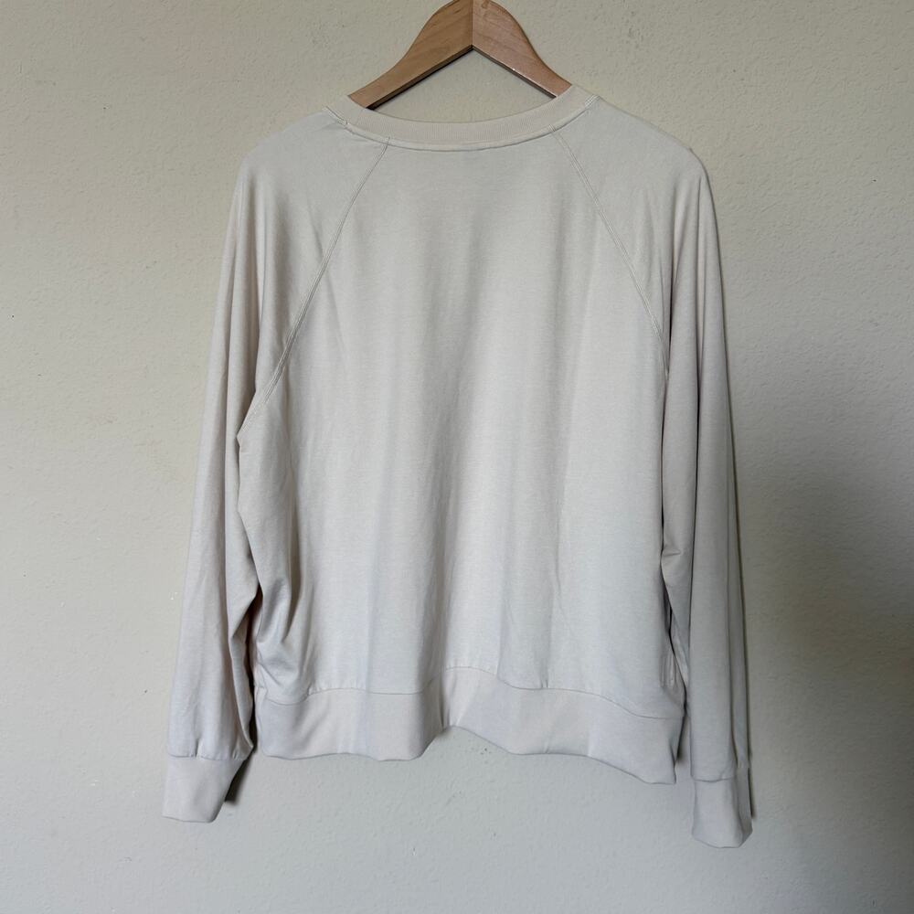 Vuori Women Long Sleeve Halo Crew Sweatshirt Ecru Heather DreamKnit Sz XL - Picture 5 of 9